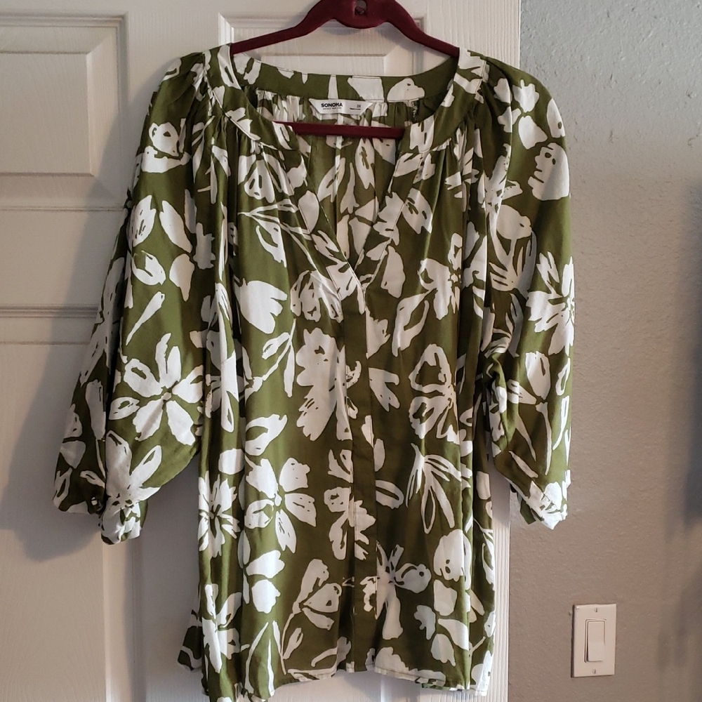 Floral Olive and White Blouse